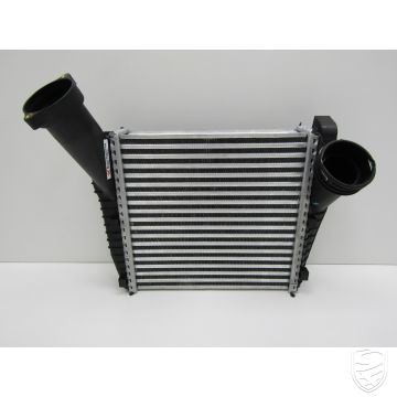Intercooler, inlaatluchtkoeler links voor Porsche 957 958 Cayenne 3.0D