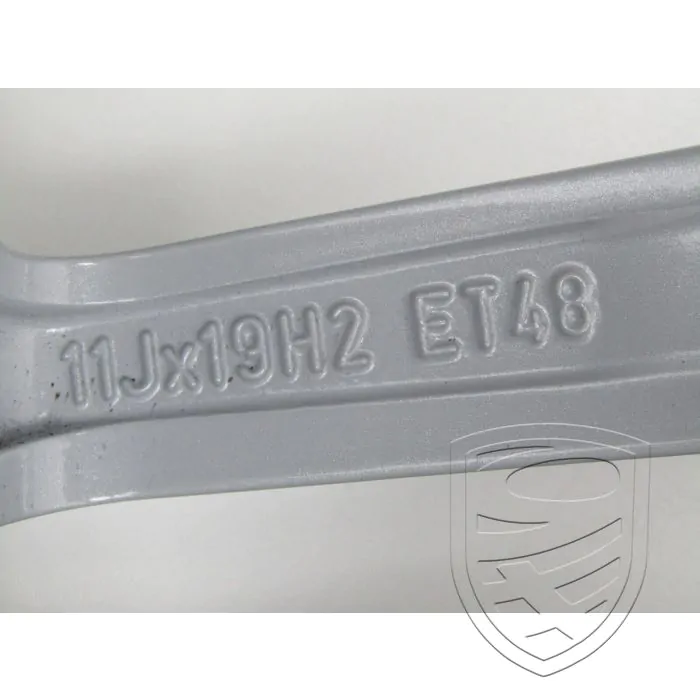 Porsche 991 C4/C4S Jante 19 pouces "Carrera" 11J x 19 ET48 argent brilliant
