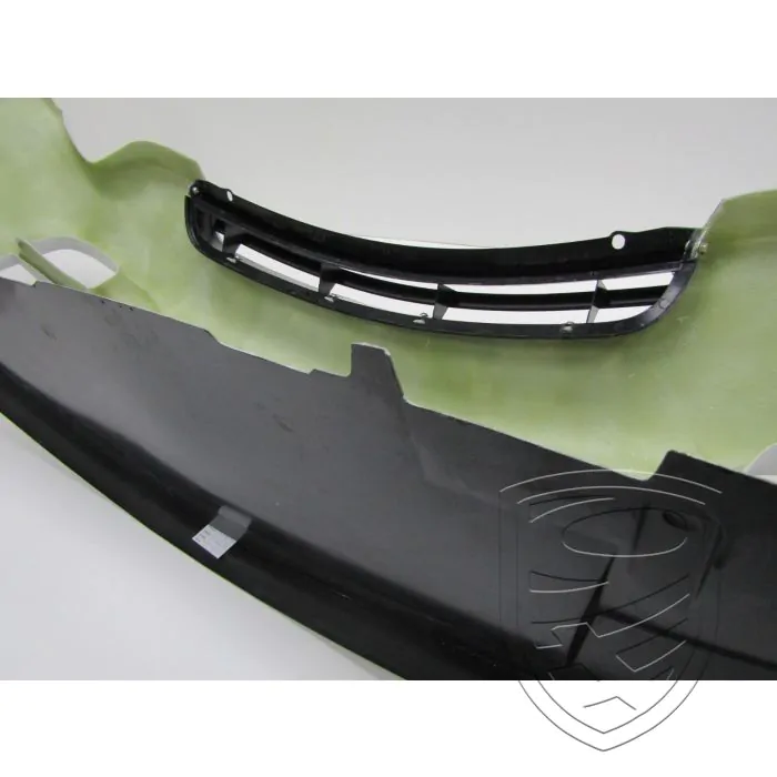 Front bumper 996 GT2 with OEM front spoiler and air exhaust grill