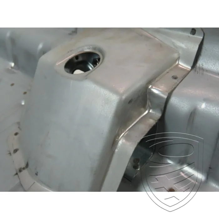 Dwarspaneel zonder gat voor waterreservoir voor Porsche 911 '63-'65
