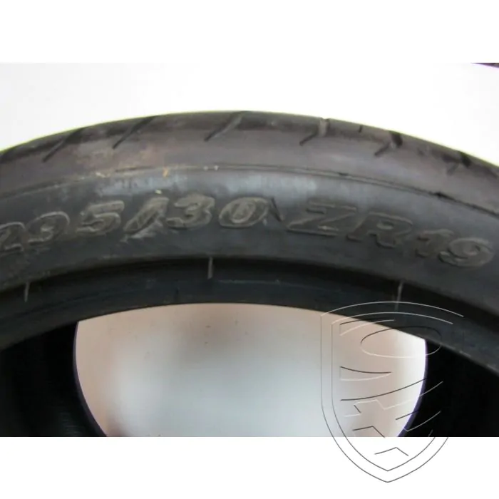 1x Pneu d'été PIRELLI Pzero 295/30 ZR19 100Y N2 Porsche 997 5,4mm
